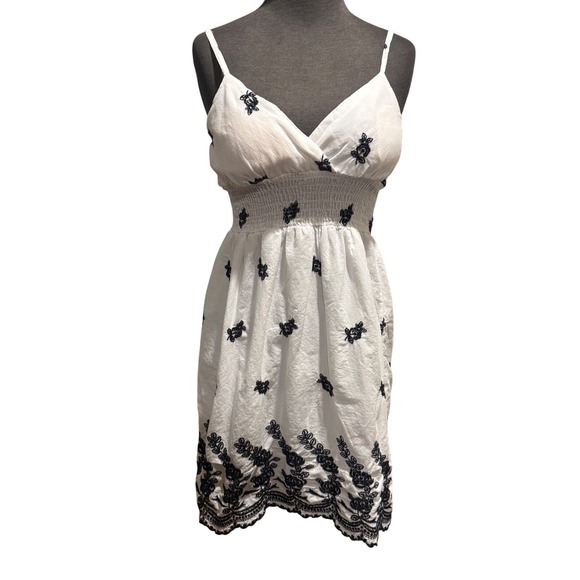 She's Cool Dresses & Skirts - She's Cool White Navy Floral Embroidered Smocked Waist Sundress Small